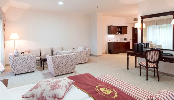 MELIA_GRAND_HERMITAGE_HOTEL_NISIPURILE_DE_AUR_BULGARIA_AIR_TOUR_TRAVEL